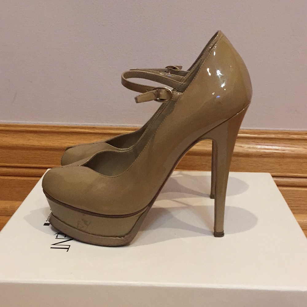 Yves Saint Laurent Maryjane - Picture 2 of 5